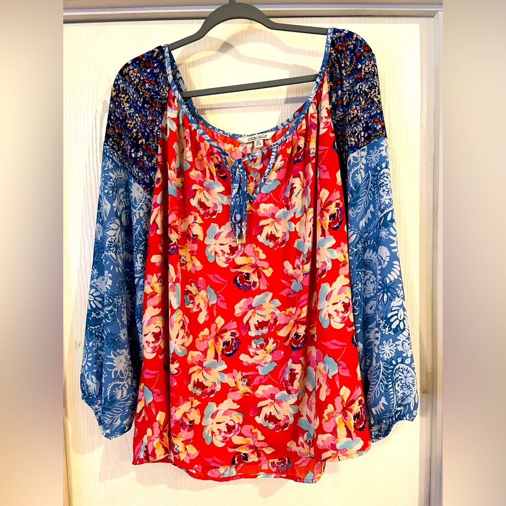 Pioneer woman blouse